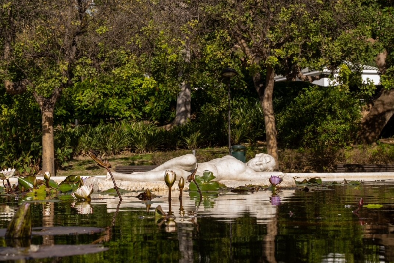 Benalmádena recupera una ninfa de mármol para el Parque de la Paloma