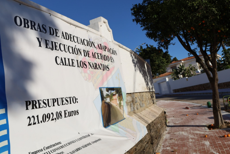 La transformación de la calle Los Naranjos afronta su recta final