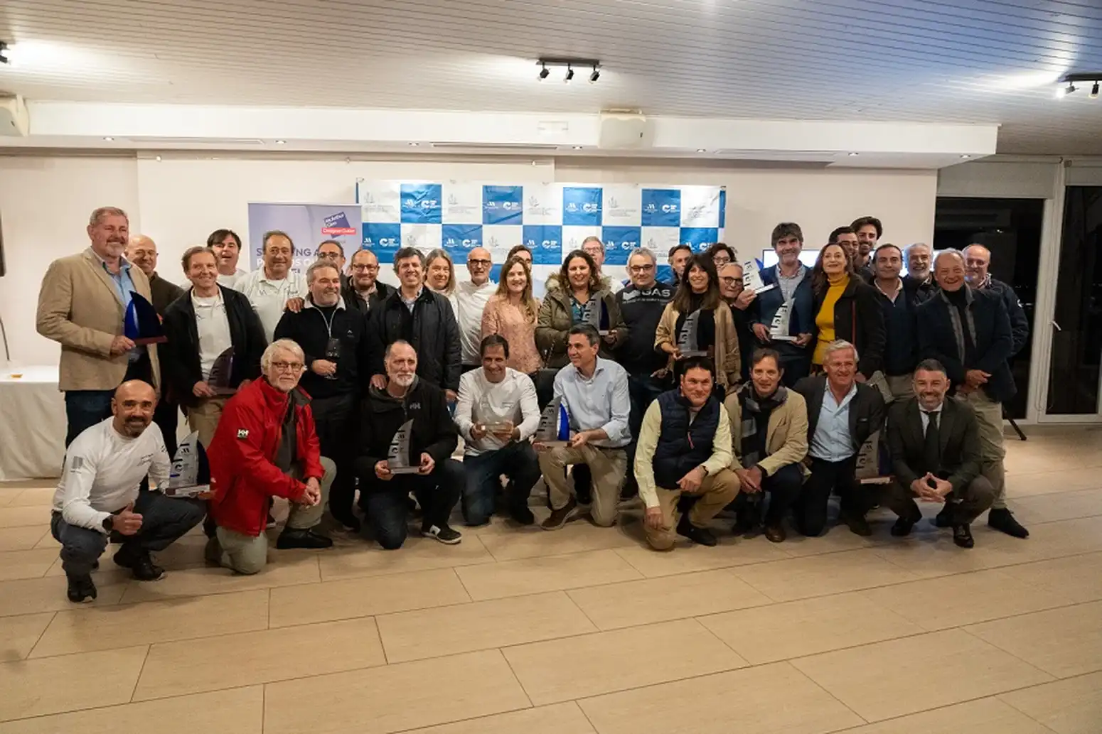 Destacada presencia de regatistas de Benalmádena en II Liga de Cruceros Senda Azul
