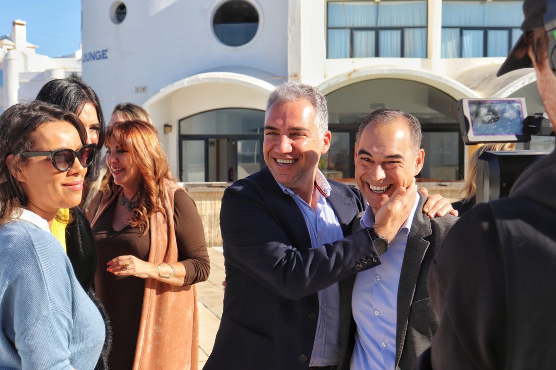 “Tívoli cerró con un gobierno del Psoe y abrirá con uno del PP”.