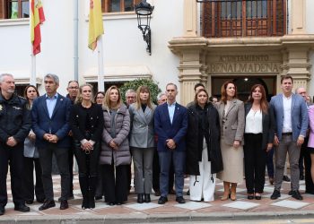 Manifiesto del Ayuntamiento de Benalmádena por el asesinato de Lina