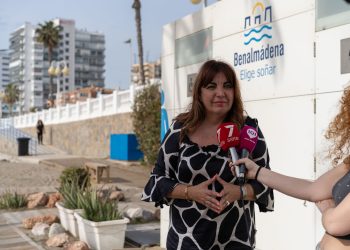 El Ayuntamiento invierte medio millón de euros en la instalación de modernas pasarelas en las playas