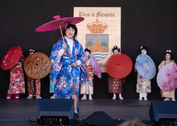 El pregón de Antonio García da comienzo al Carnaval de Benalmádena