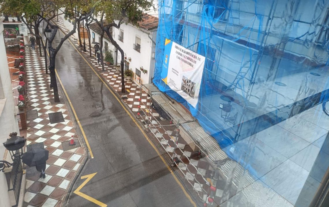 Las fuertes lluvias del fin de semana afectan a las obras del edificio anexo al Ayuntamiento