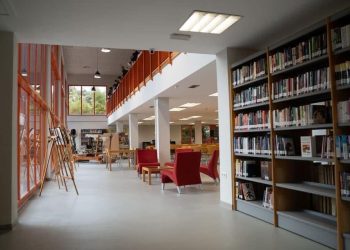 Benalmádena ha invertido casi un millón de euros en la biblioteca de Arroyo de la Miel