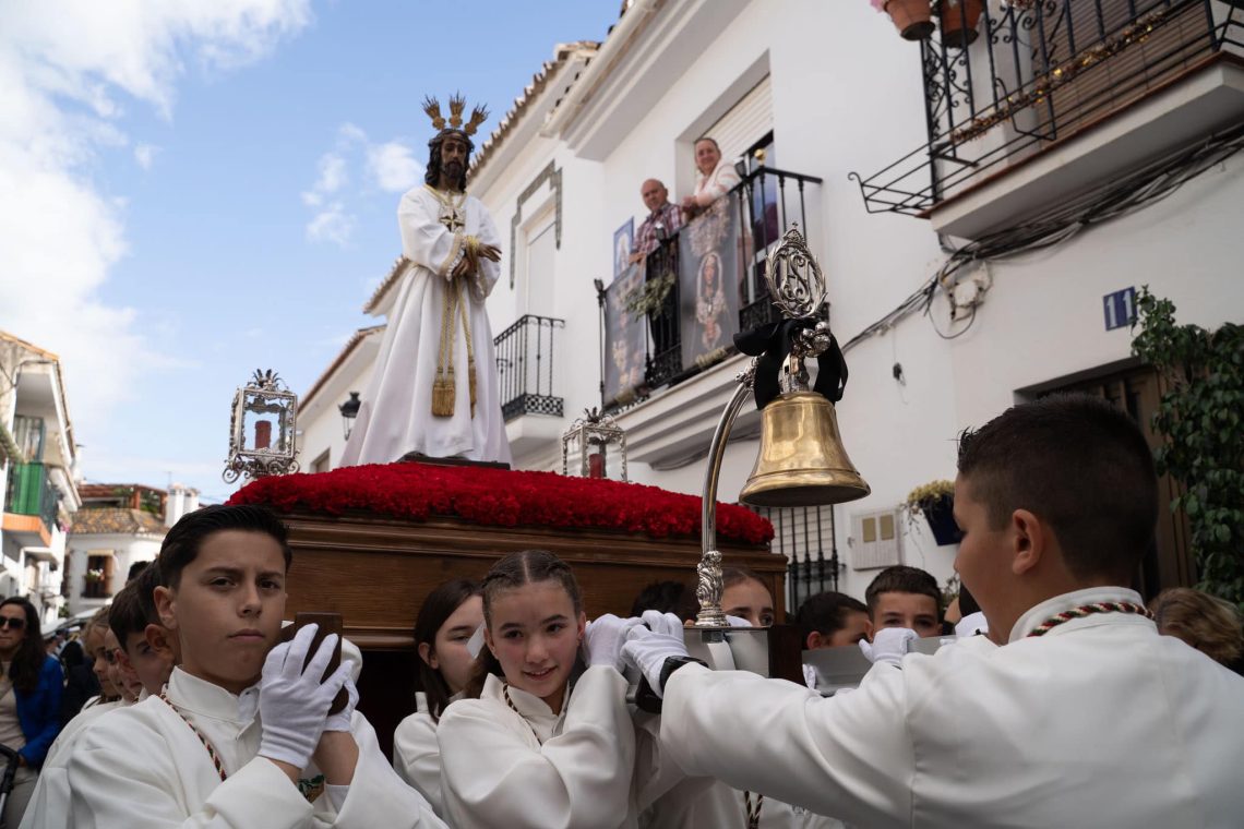 Benalmádena se vuelca con el Cautivo Infantil el Lunes Santo