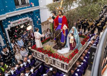 La Cofradía de la Redención inaugura el Domingo de Ramos en Arroyo de la Miel
