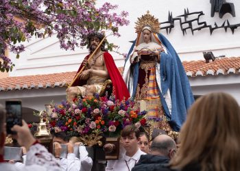 La lluvia impide el traslado del Cristo Coronado de Espinas