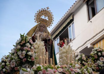 El Cristo Coronado de Espinas recorrió Arroyo de la Miel con sus fieles el Domingo de Ramos