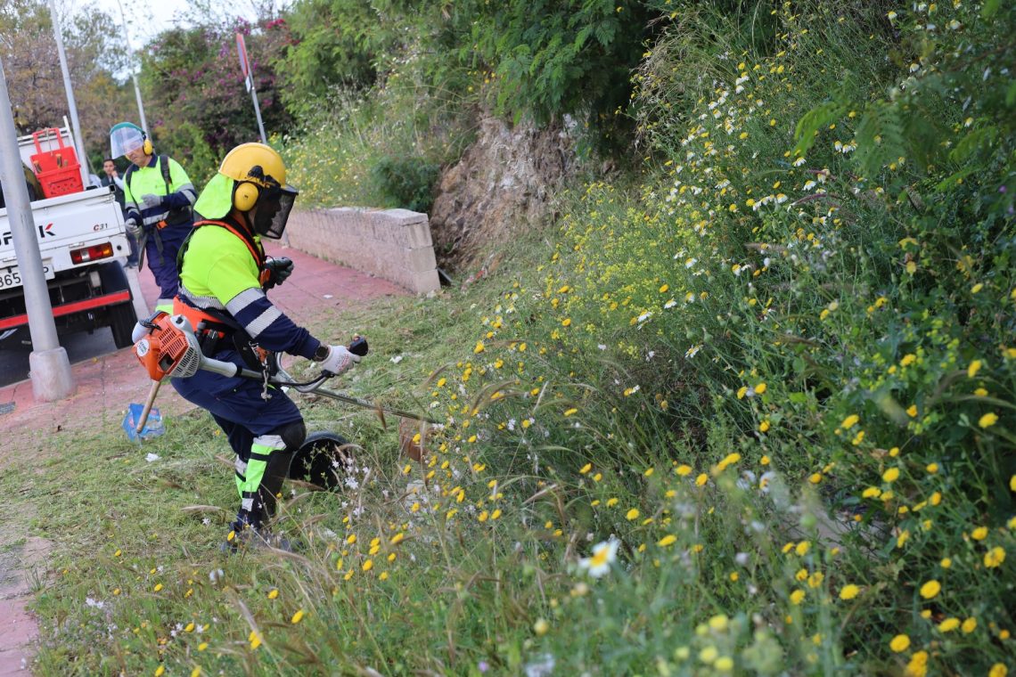 Benalmádena contará con 45 efectivos para el servicio de Limpieza en Semana Santa