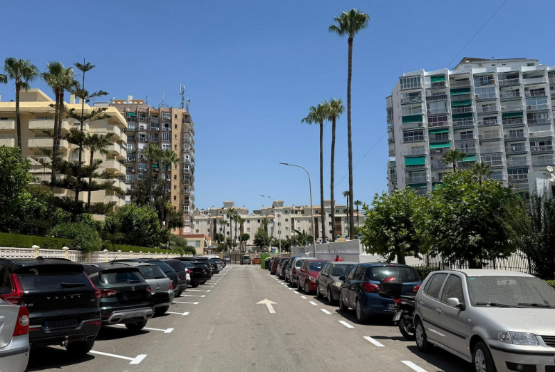 El Ayuntamiento de Benalmádena crea más de 40 nuevas plazas de aparcamiento la zona de Le Corbusier