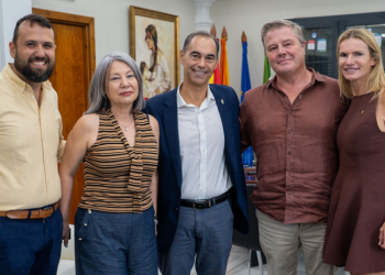 Ayuntamiento y Mariposario de Benalmádena se unen para proteger las mariposas Monarca del Parque de la Paloma