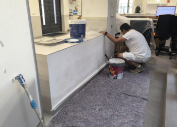 El Ayuntamiento de Benalmádena acomete mejoras en todos los centros de mayores del municipio para garantizar el mejor servicio a sus cerca de 9.000 usuarios