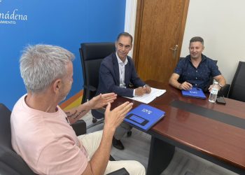 El alcalde de Benalmádena exige la nueva comisaría en una reunión con la Confederación Española de Policía