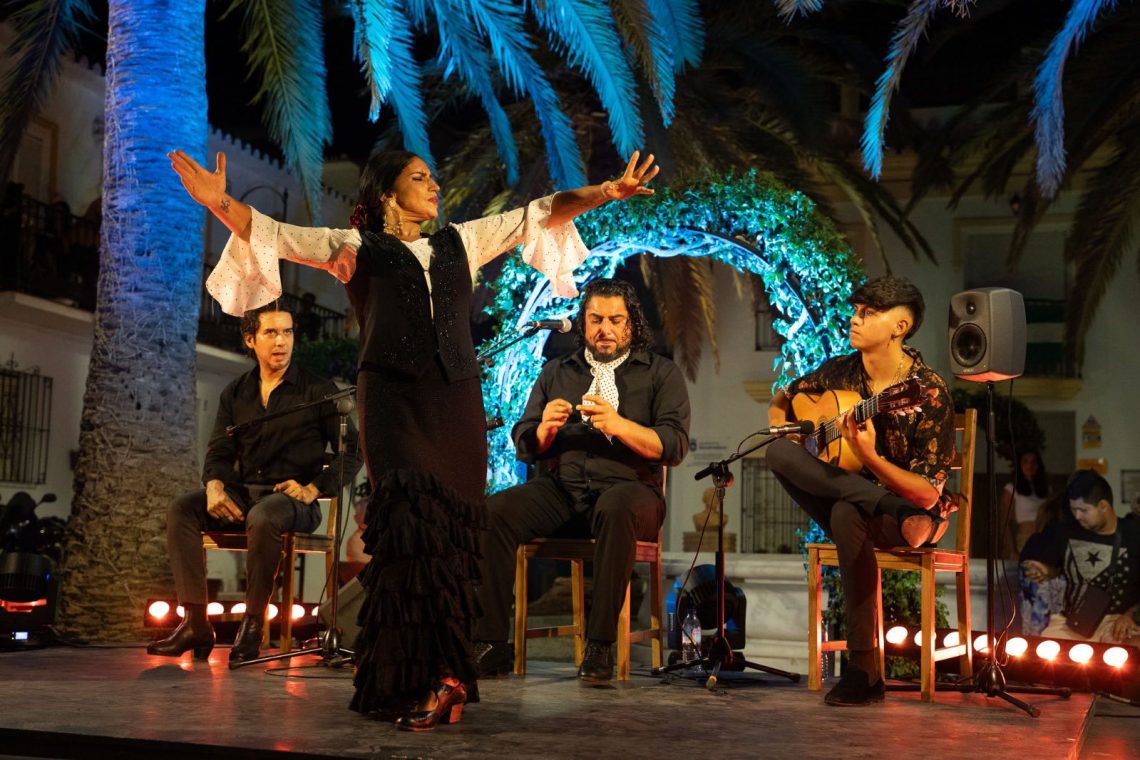 Benalmádena llenará sus noches de verano de cine, magia y música al aire libre con ‘Cultura en la Calle’