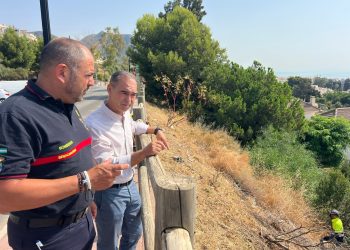 El Ayuntamiento de Benalmádena amplía las actuaciones próximas a viviendas para prevenir incendios forestales