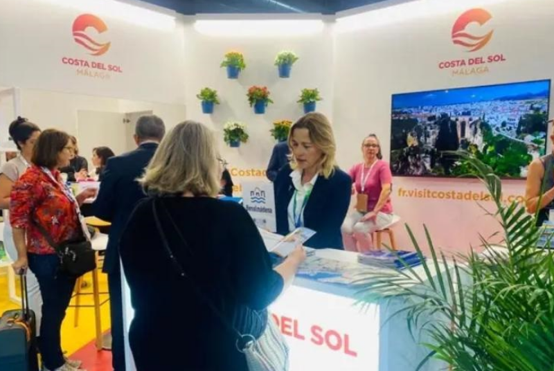 Benalmádena refuerza su apuesta por el turismo francés con su presencia en la feria IFTM Top Resa de París