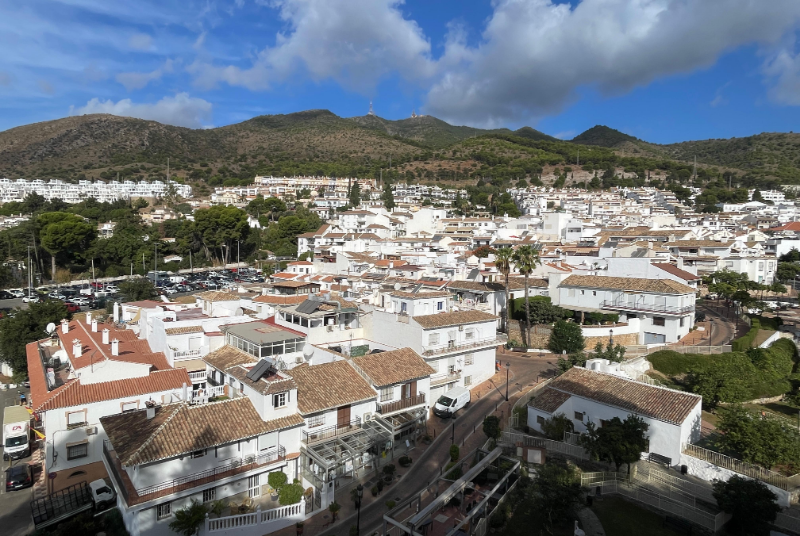 Benalmádena encarga un estudio de las viviendas vacías para promover el alquiler en el municipio