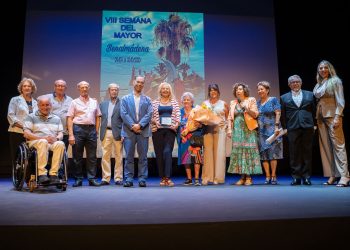Arranca la Semana del Mayor 2025 con un homenaje a la trayectoria y compromiso de los mayores de Benalmádena