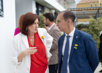 El alcalde de Benalmádena destaca la labor “incalculable” de Cudeca en el Día Mundial de los Cuidados Paliativos