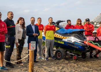 Finaliza la temporada de playas sin víctimas mortales en Benalmádena y con un balance de 165 rescates por parte del dispositivo de salvamento