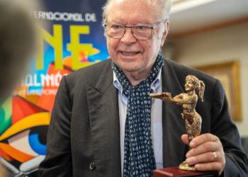 Krzysztof Zanussi, Premio Internacional FICCAB 2025: ‘Este galardón me ayuda a mantener la fe en el sentido de la vida’