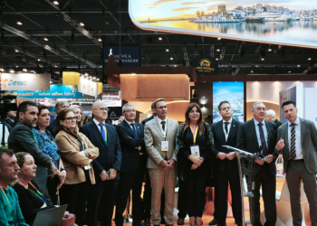 Benalmádena refuerza su promoción turística en la World Travel Market de Londres ante el gran comportamiento del mercado británico
