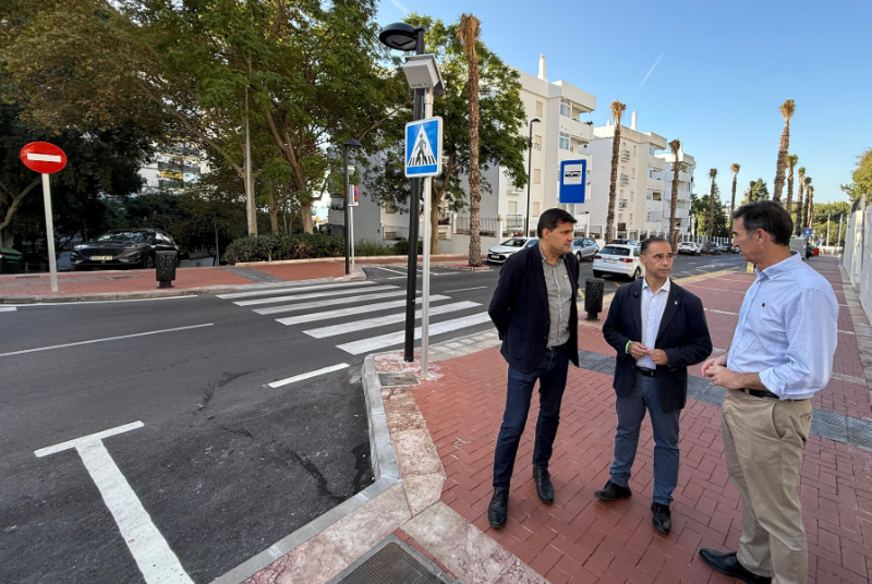 Benalmádena finaliza la remodelación de once calles de la zona de Gamonal, más accesibles y con nuevas instalaciones