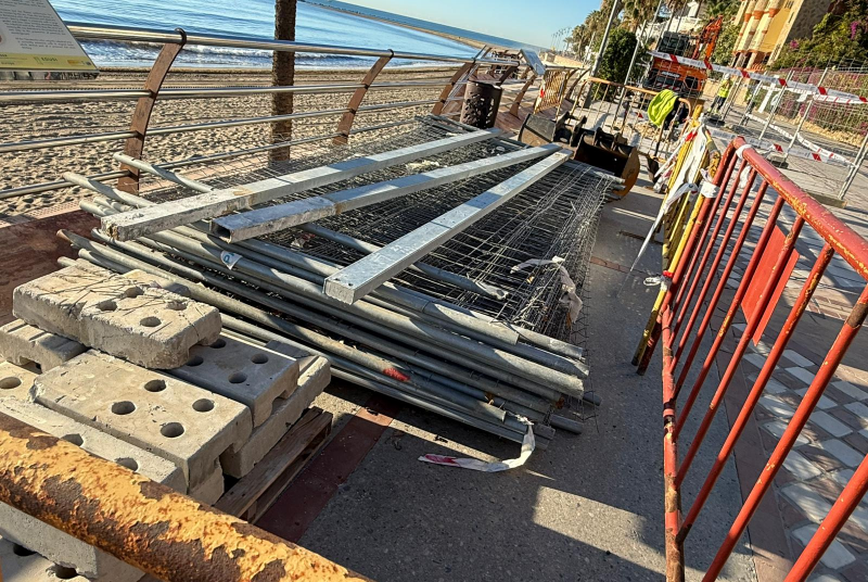 Benalmádena inicia las obras para crear nuevas zonas de sombra en el paseo marítimo