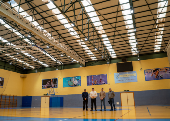 El Ayuntamiento incorpora iluminación con tecnología LED en los polideportivos Ramón Rico y Arroyo de la Miel