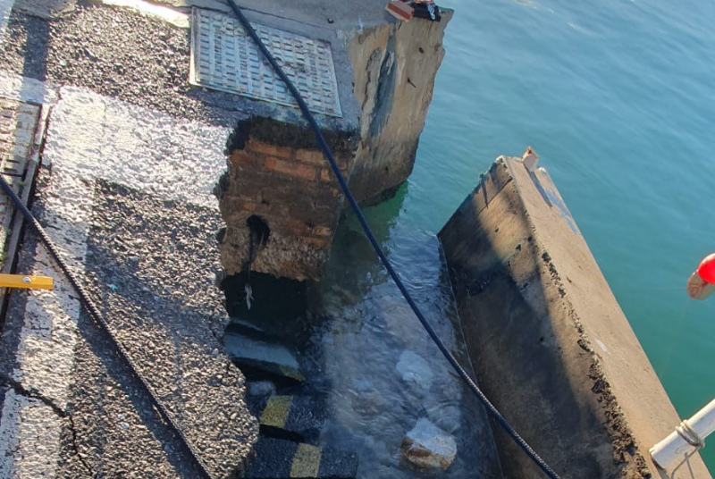 El Puerto Deportivo saca a licitación la reparación urgente del muelle de embarcaciones turísticas