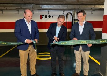 El aparcamiento de Pueblosol tendrá la estación de recarga de vehículos eléctricos más potente del municipio