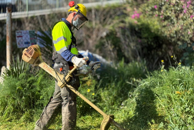 El Ayuntamiento intensifica las tareas de prevención de incendios y refuerza la seguridad en cauces y parcelas