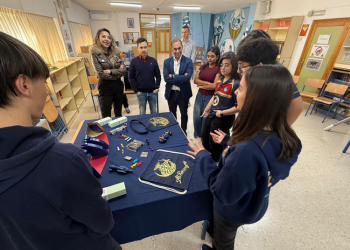 El IES Al-Baytar impulsa proyectos de innovación educativa en Fórmula 1 y astronomía con proyección internacional