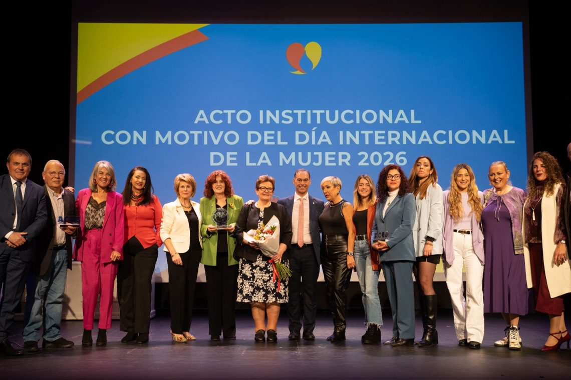 La Asociación Arroyo-Benalmádena, Premio Municipal Clara Campoamor por 40 años de trabajo por la igualdad