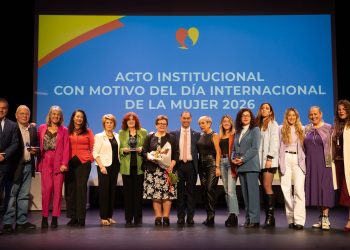 La Asociación Arroyo-Benalmádena, Premio Municipal Clara Campoamor por 40 años de trabajo por la igualdad