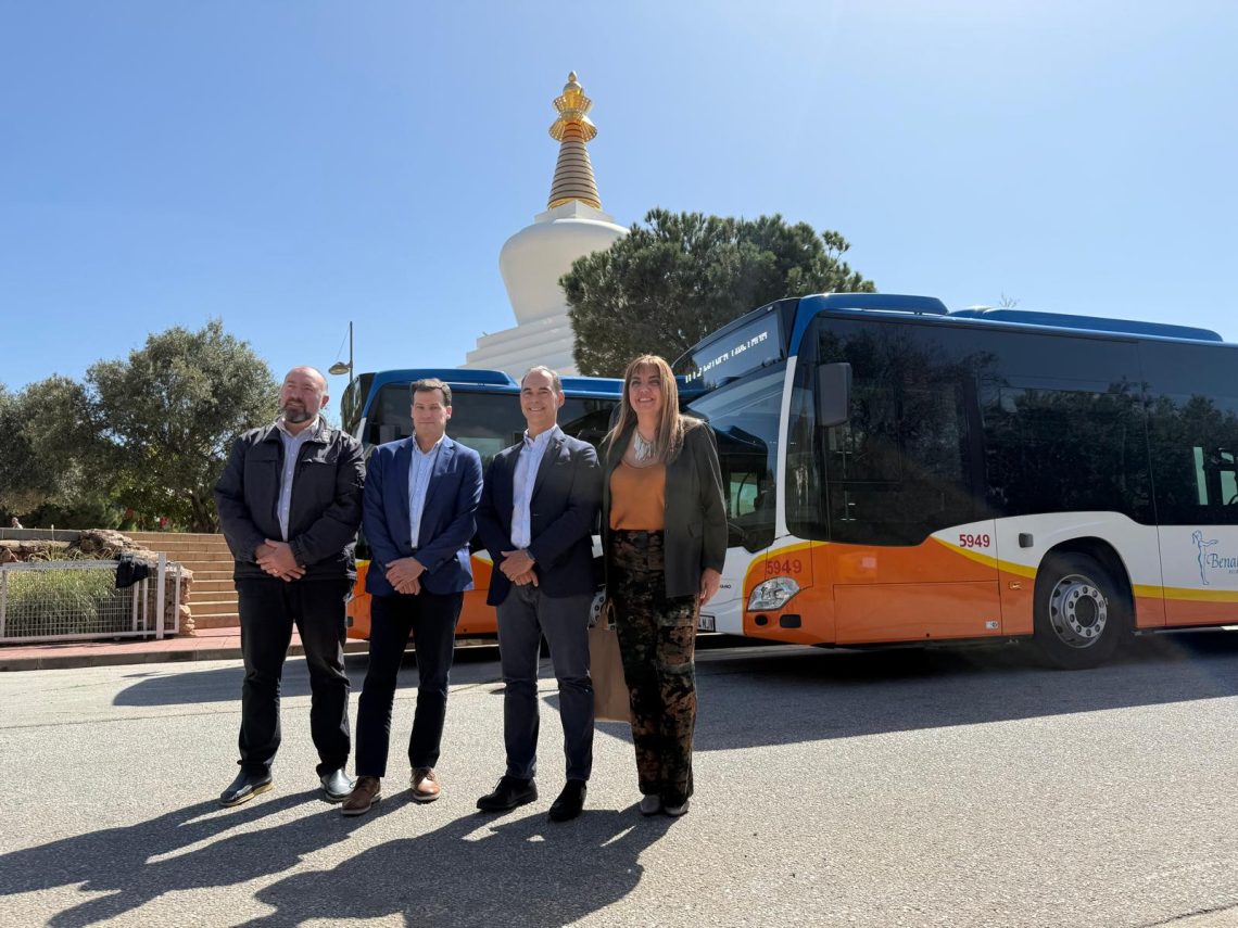 Benalmádena refuerza la línea 103 con nuevos autobuses más modernos y amplía su horario nocturno